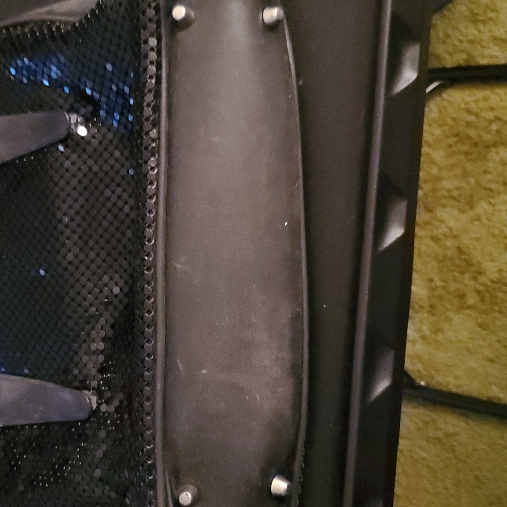 Purse - Picture 4 of 9